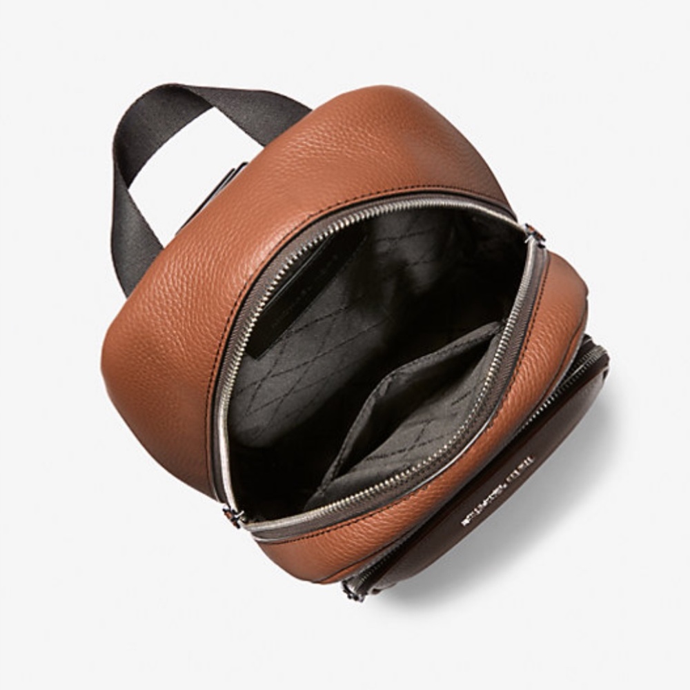 MICHAEL KORS MENS Cooper Logo Leather  Sling Pack In  Luggage Brown NWT - Picture 4 of 4